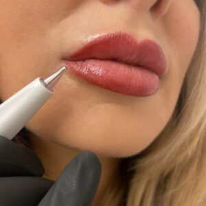 Tatuaggio semipermanente